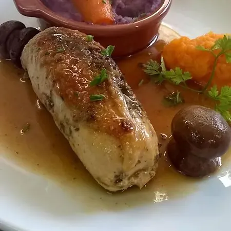 Restaurant Henry 2* Puy-l'Eveque