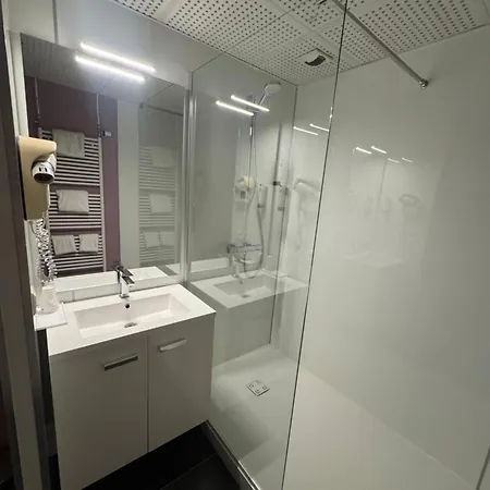 Restaurant Henry 2* Puy-lʼÉvêque